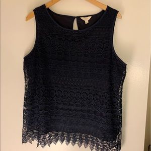 🌸 Adiva Sleeveless Lace Blouse